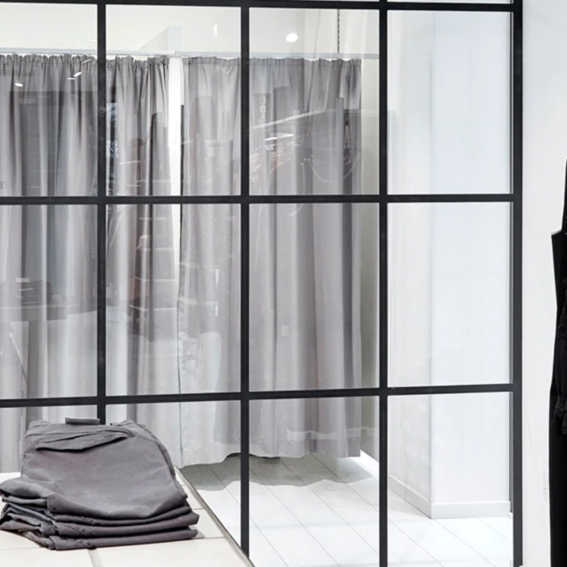 Eksklusiv afskærmning i butik